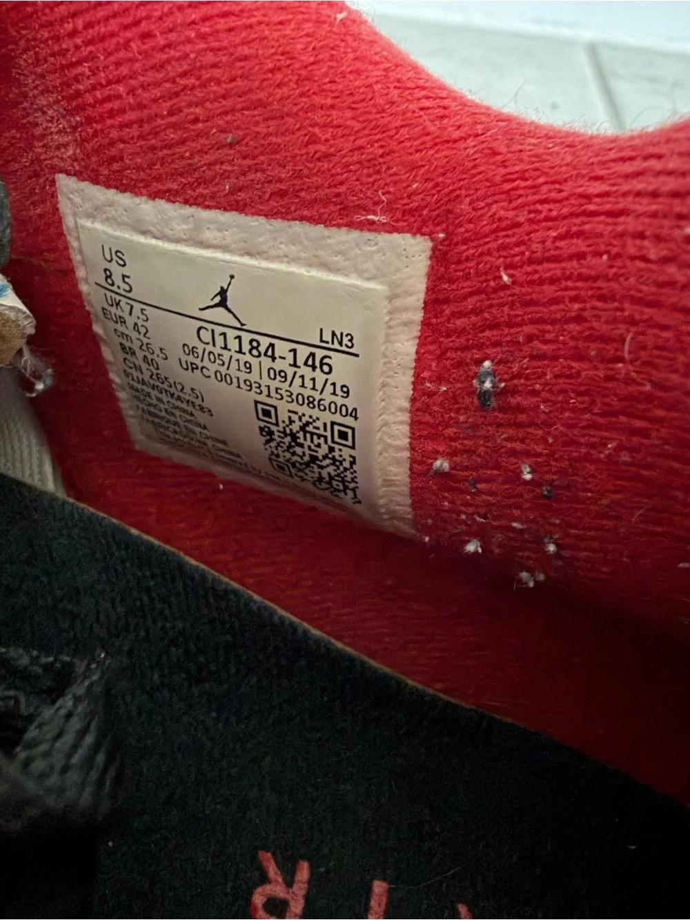 Jordan 4 ‘What The’ Size 8.5